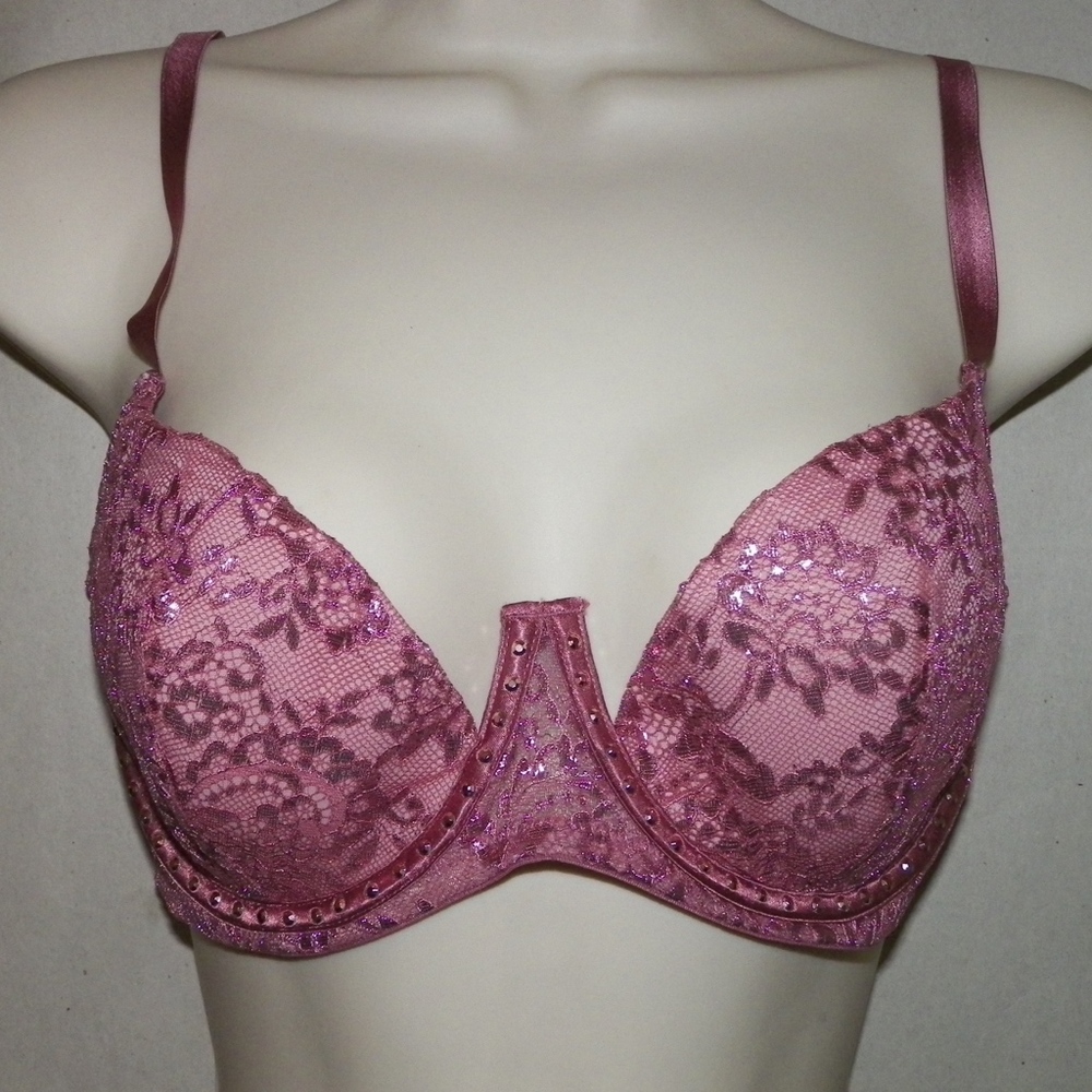 Victoria's Secret Very Sexy Bra - Picture 1 of 3
